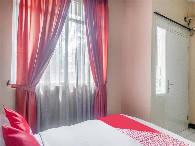 Oyo 3146 Emerald Hill Telukjambe Luaran gambar